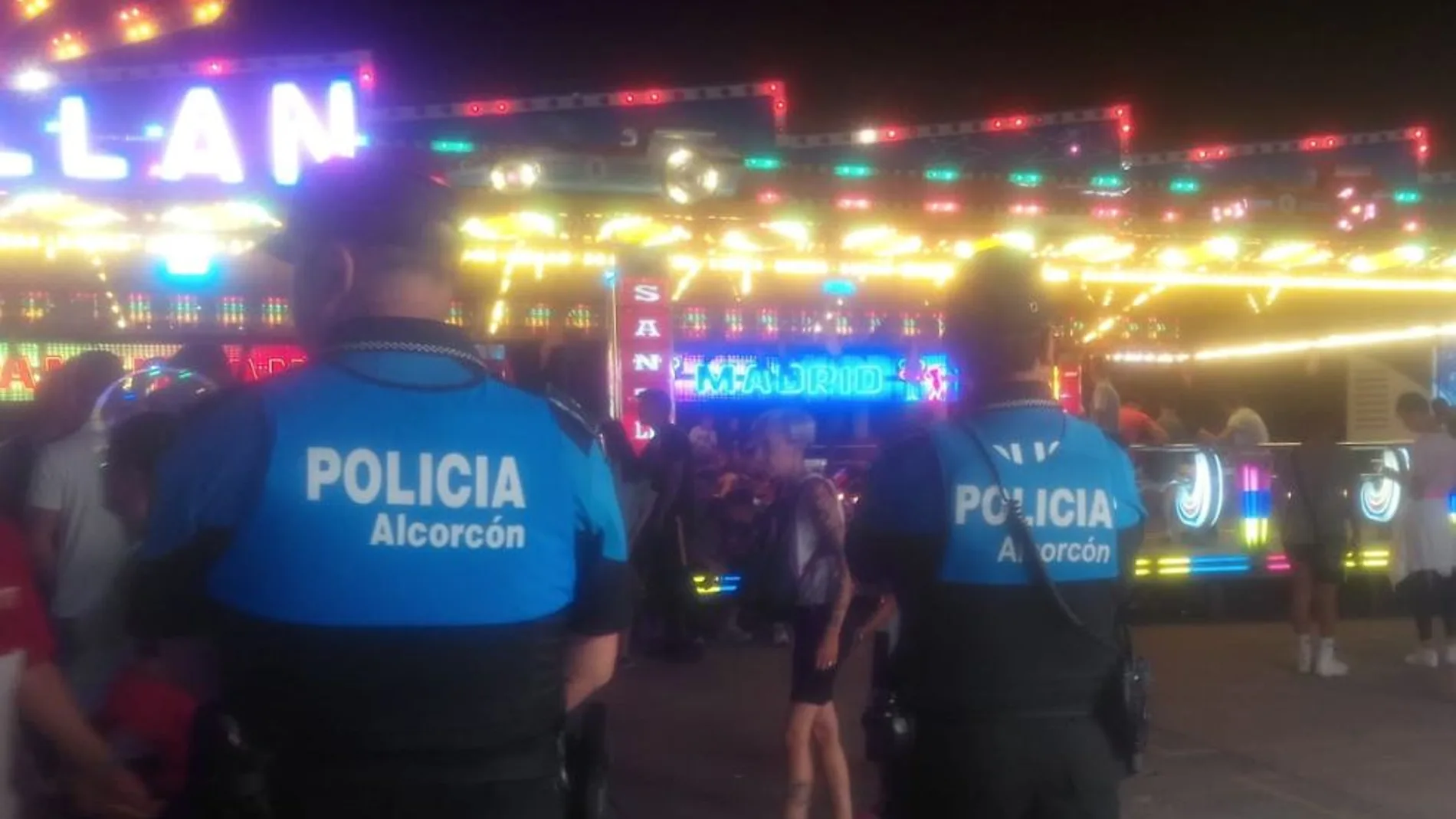Policía en el Recinto Ferial del municipio madrileño