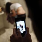 La menor le envió fotos suyas en las que aparecía desnuda
