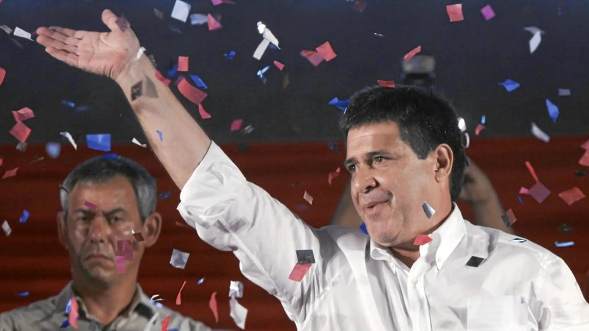 Horacio Cartes, del Partido Colorado, tras conocer su victoria en las elecciones presidenciales de Paraguay