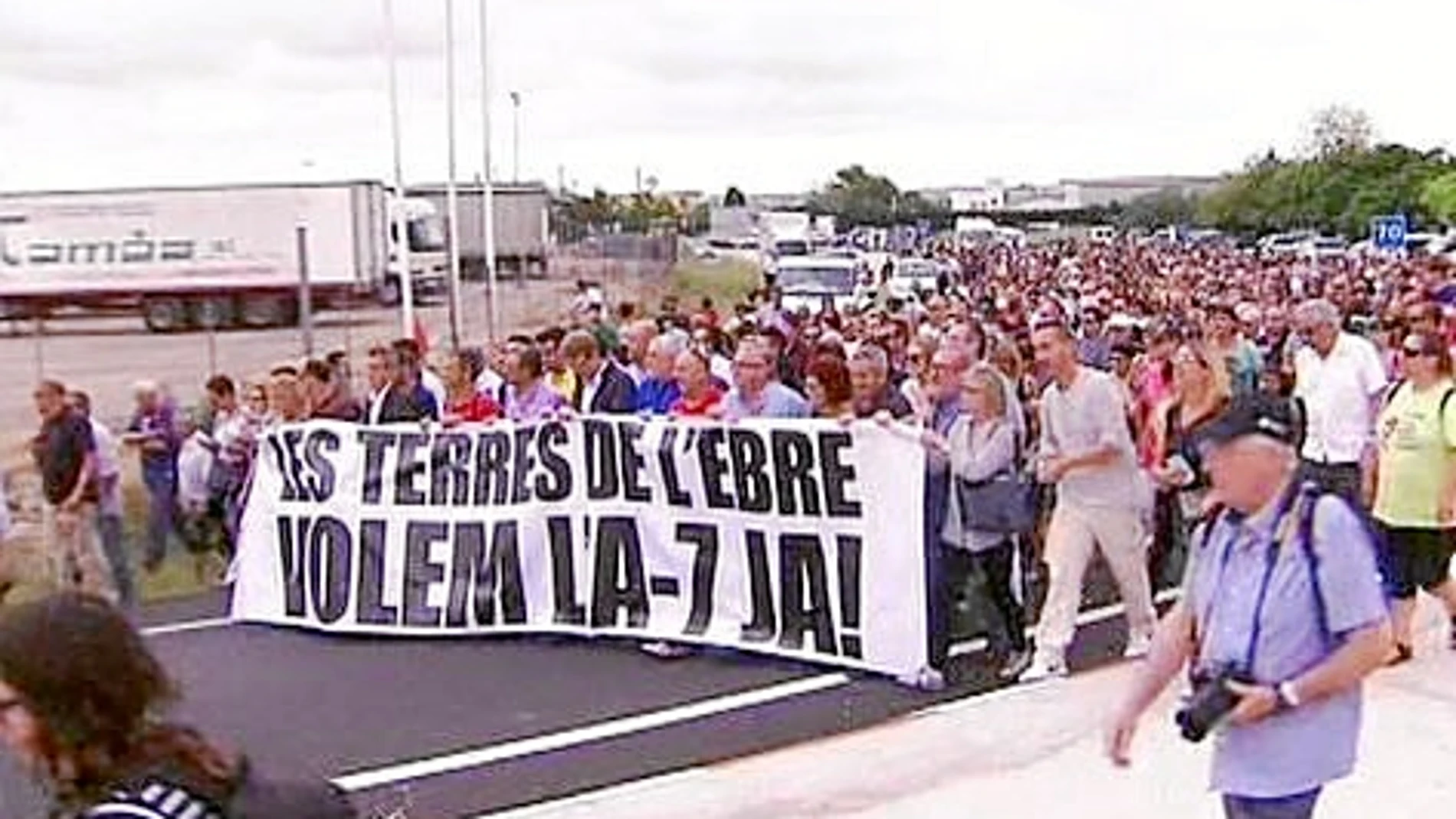 Los alcaldes y vecinos piden medidas contra la siniestralidad