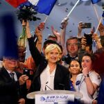 La ultra Le Pen presume de ser la única candidata antisistema