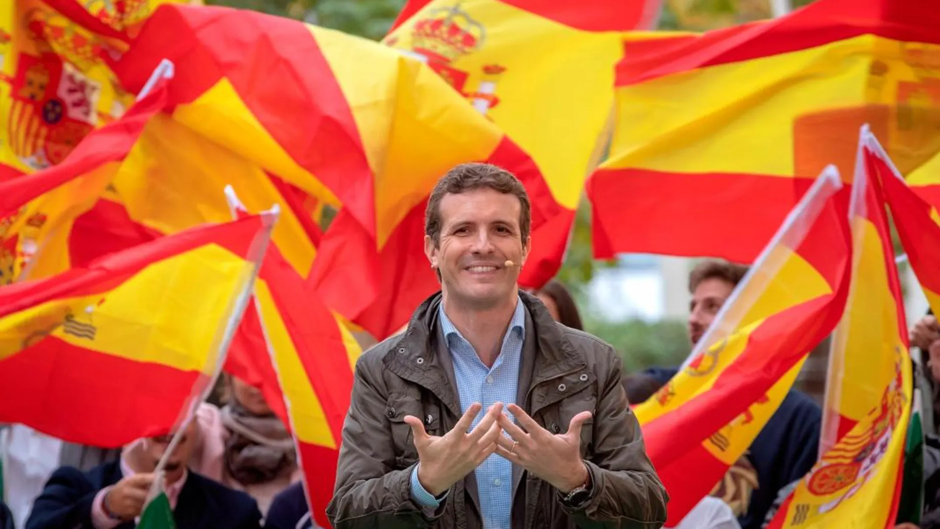 El presidente del PP, Pablo Casado, en la clausura de un acto de Nuevas Generaciones de Andalucía en Sevilla/Foto: Efe