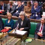 La primera ministra británica Theresa May habla en la Cámara de los Comunes. Parbul TV/Handout via Reuters TV