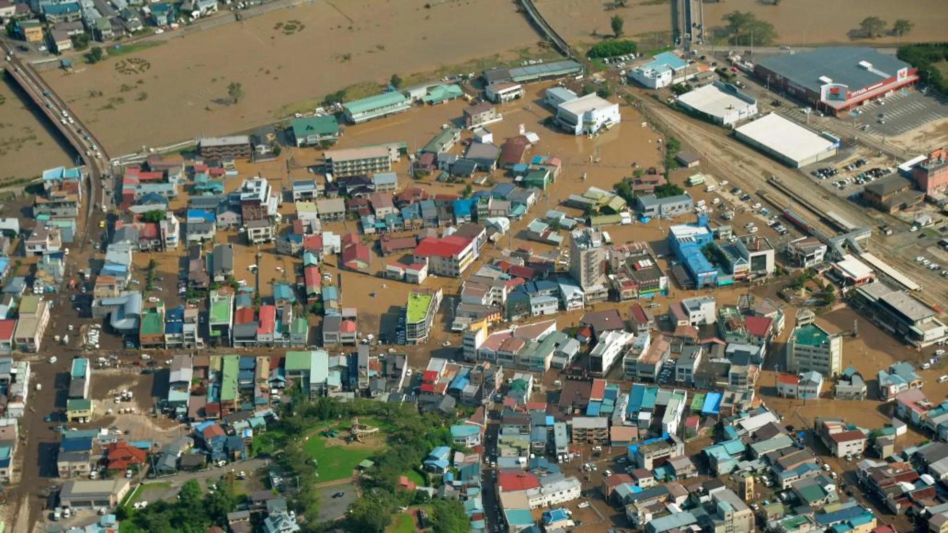 Imagen de una de las localidades afectadas por las inundaciones en Japón.