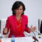 La presidenta del Banco Santander, Ana Patricia Botín, ha comparecido hoy para informar sobre la adquisición del Banco Popular.