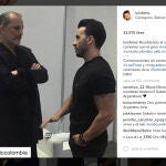 Miguel Bosé y Luis Fonsi, durante su encuentro en Cartagena de Indias