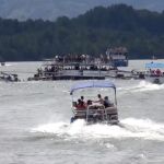 Al menos 9 muertos y a 28 desaparecidos ras naufragar un barco turístico en Colombia
