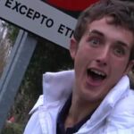 Condenan al chico de “Pim, pam, pum, toma Lacasitos” por agredir a varios Guardias Civiles