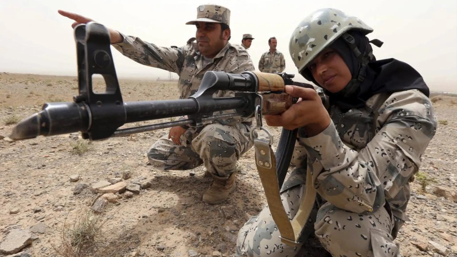 Soldados de las Fuerzas Armadas afganas participan en unas maniobras antiterroristas