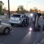 El Volvo SUV autónomo en pruebas de Uber quedó volcado tras la colisión en Tempe, Arizona