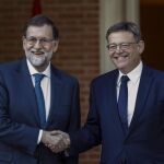 El presidente Puig entregó a Mariano Rajoy un decálogo de propuestas sobre la financiación autonómica