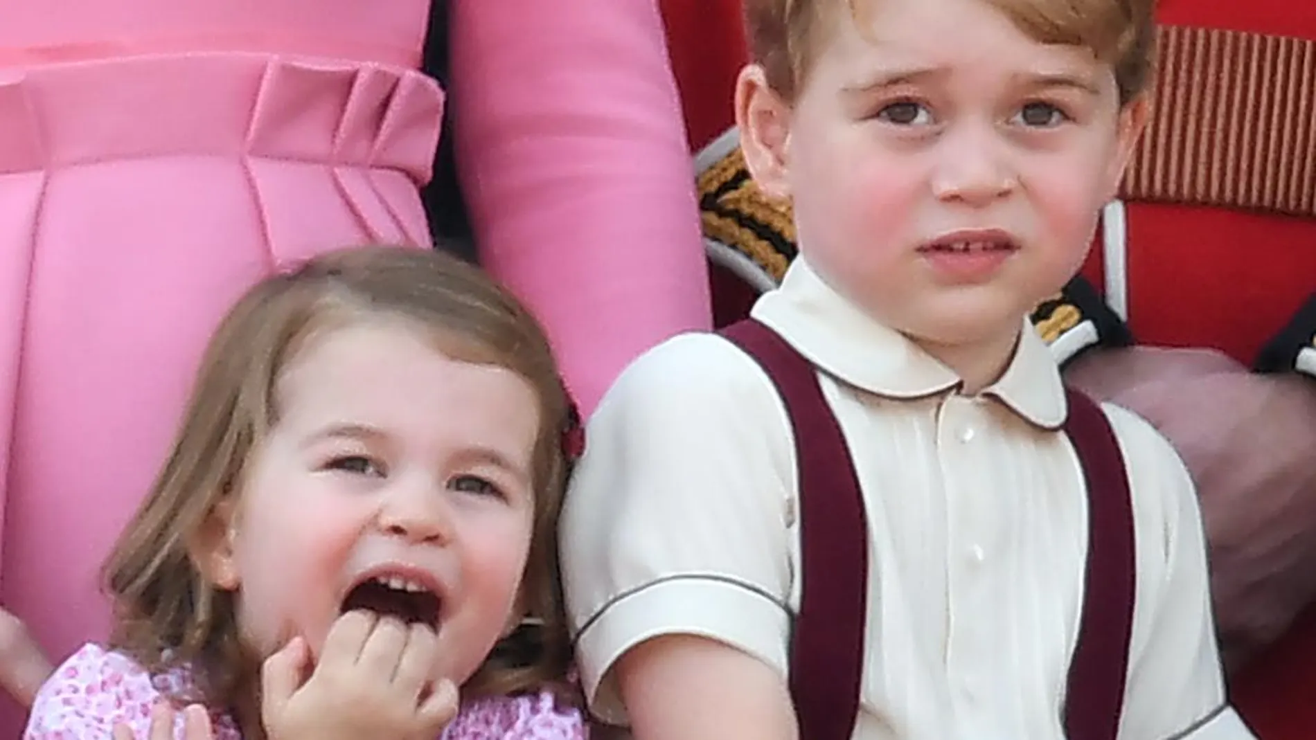 Los príncipes Jorge y Carlota visitarán la tumba de su abuela