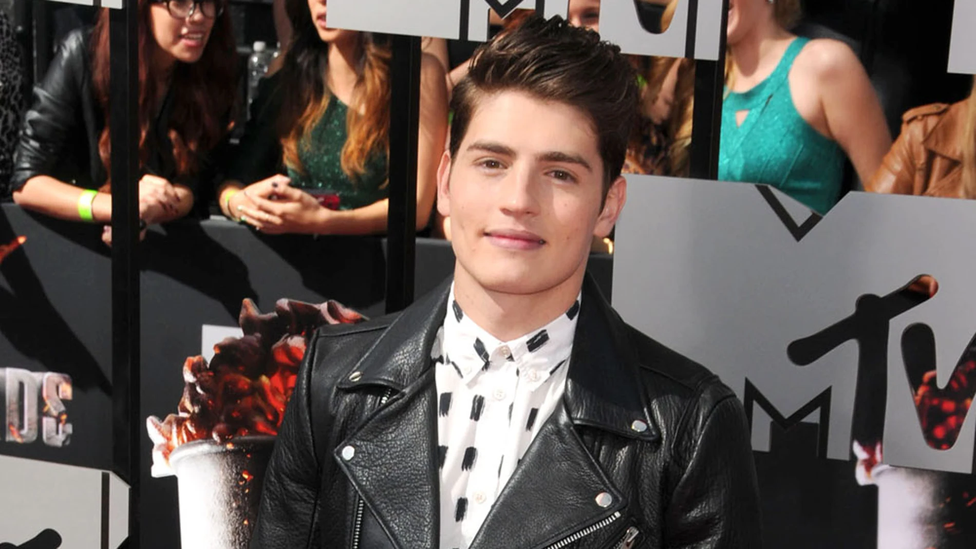 Gregg Sulkin, en el punto de mira por un desafortunado comentario sobre el 11-S