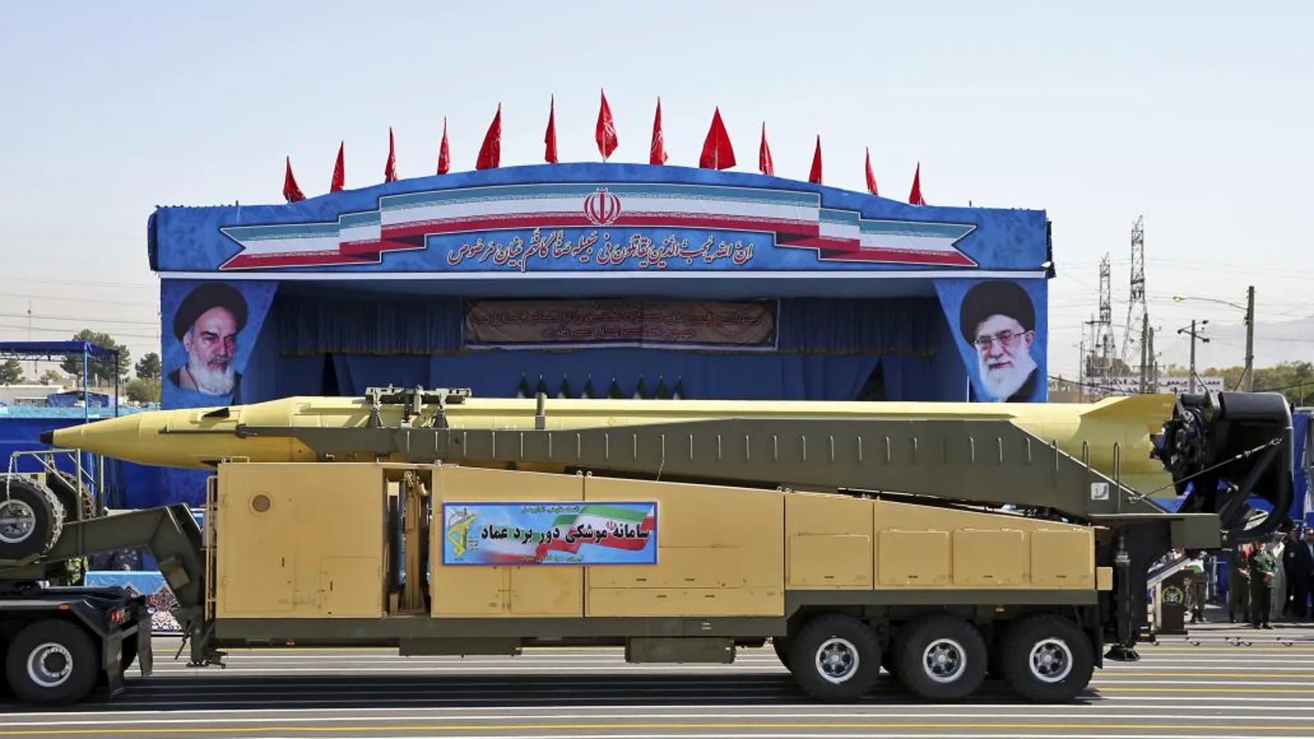Imagen de archivo fechada el 21 de septiembre de 2016 muestra un misil balístico iraní durante un desfile de la Guardia Republicana