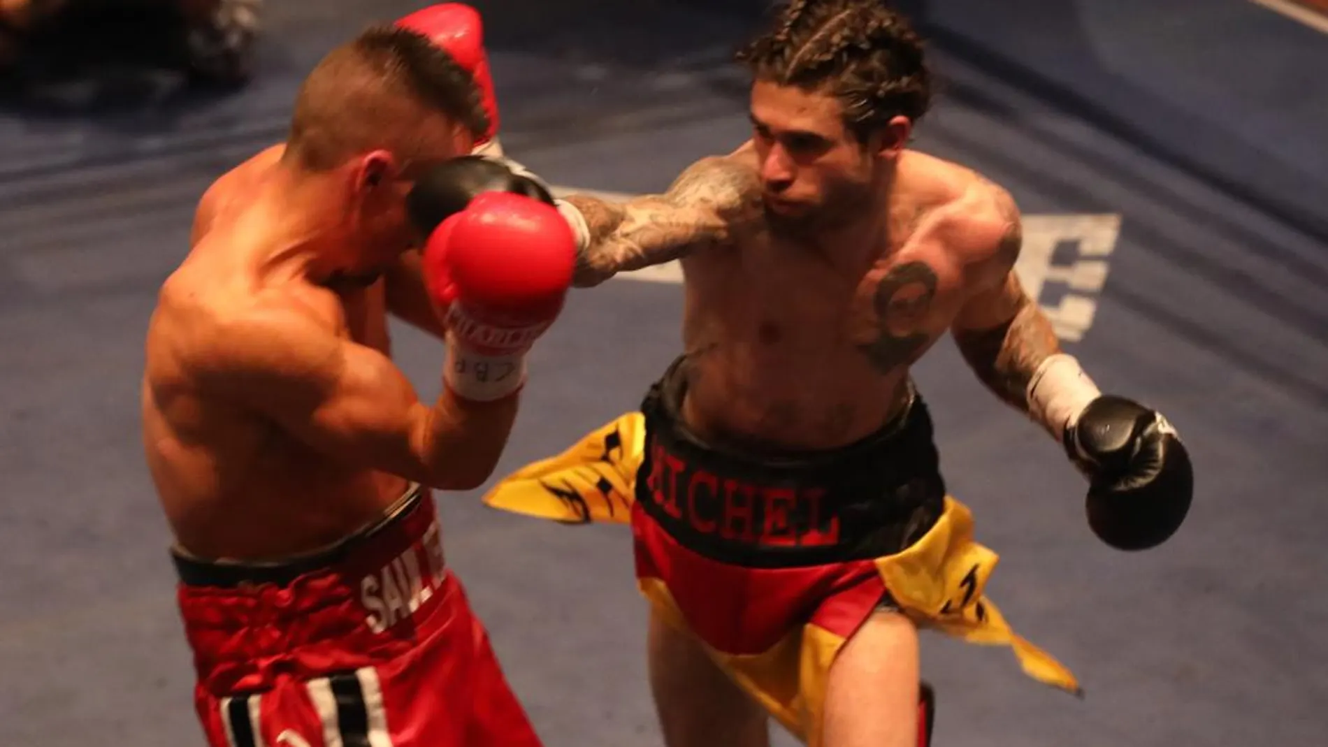 Un momento del combate