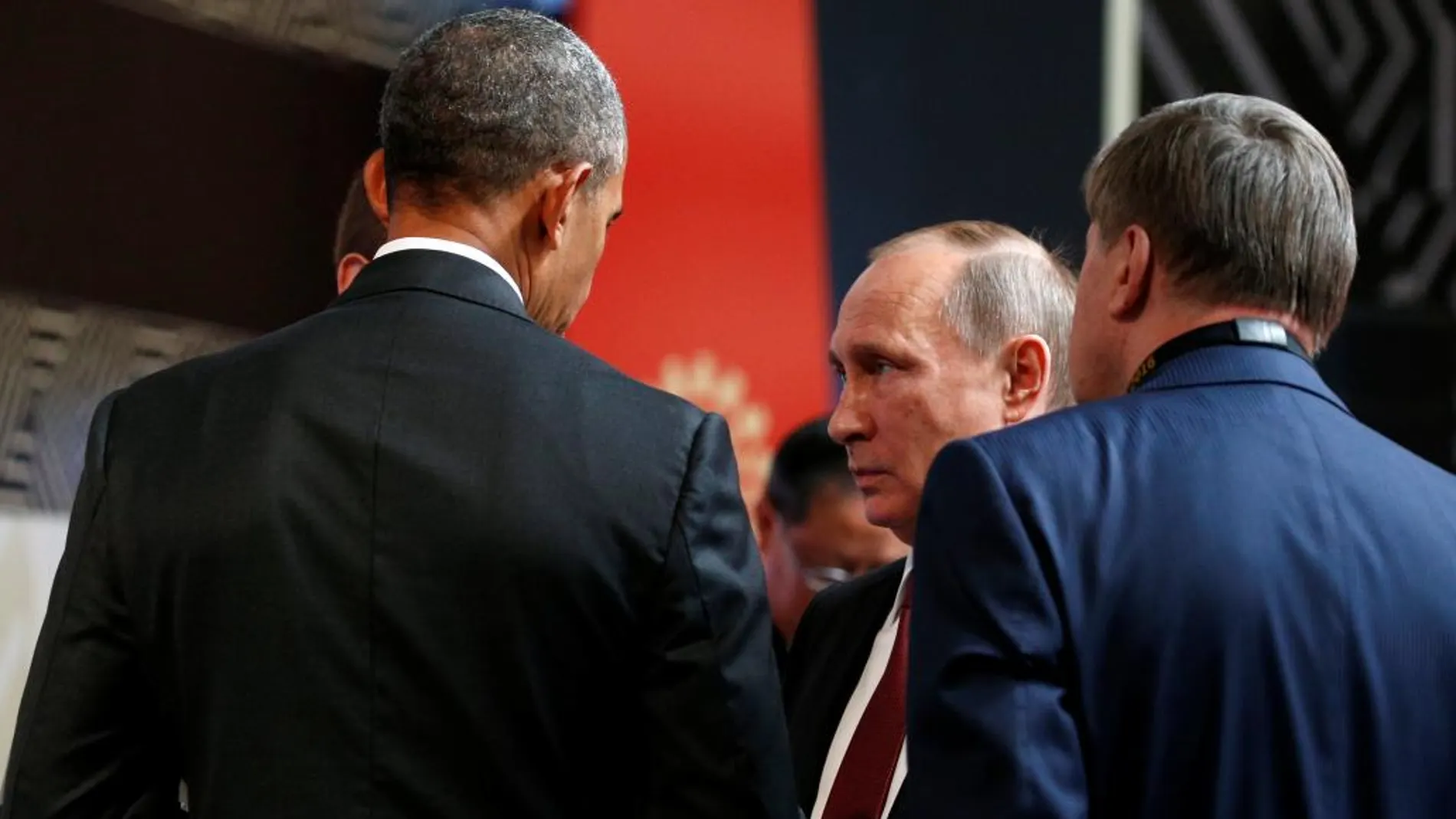 Barack Obama durante su breve conversación con Putin