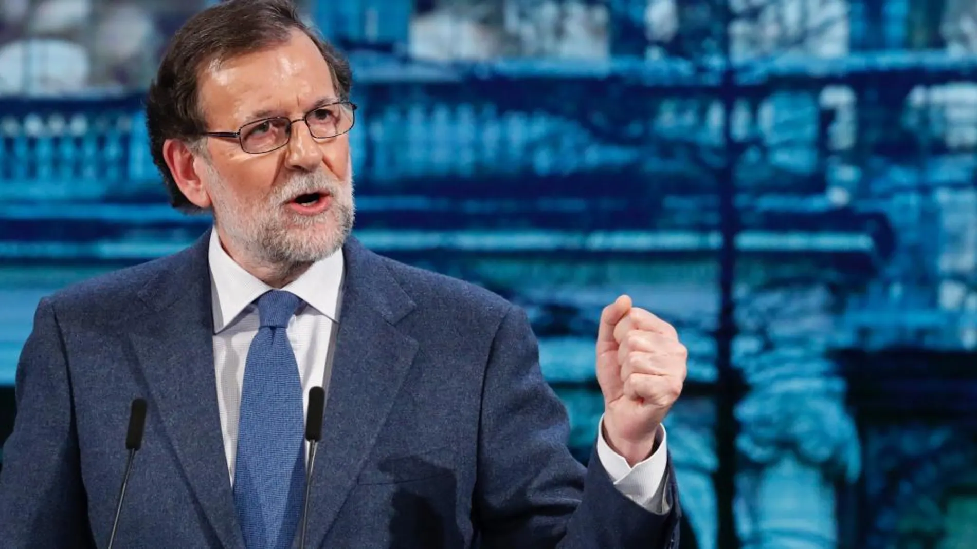 El presidente del Gobierno, Mariano Rajoy, durante su intervención en el XVI Congreso del PP de Madrid.