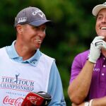 Phil Mickelson junto a su caddie