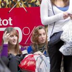 El comercio espera que el repunte de las ventas también tenga su reflejo en la campaña de Navidad