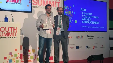 Jaime Sánchez Laulhé recibiendo el premio B2B South Summit 2016