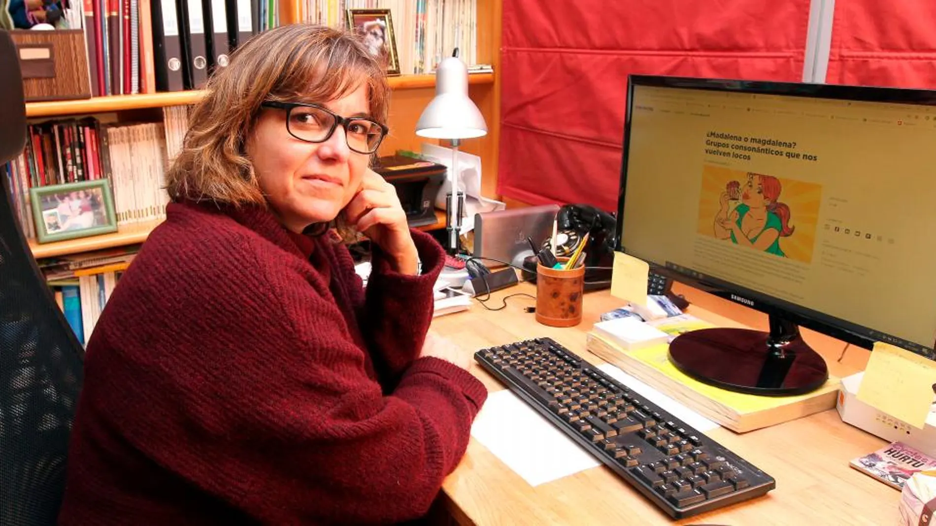 Mariángeles García, ganadora del Premio Miguel Delibes por la serie de artículos «Relatos ortográficos»