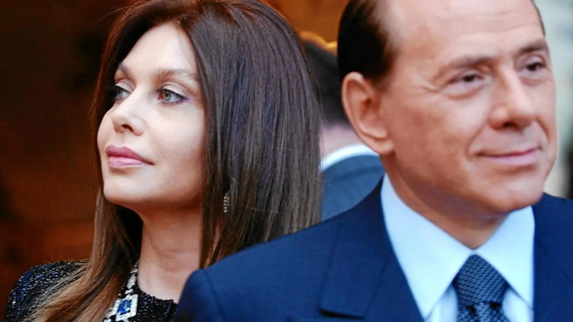La batalla legal entre Lario y Berlusconi se remonta a 2009, cuando ella le pide el divorcio tras los escándalos sexuales en los que se vio envuelto