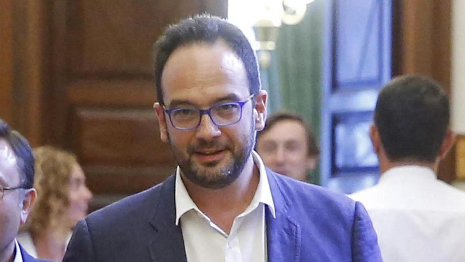 El portavoz del PSOE, Antonio Hernando, ha sido el encargado de valorar el discurso de Rajoy