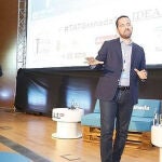 Uno de los ponentes en el congreso Talking About Twitter (TAT)