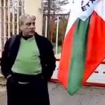 Salutregi en la puerta de la prisión tras su puesta en libertad