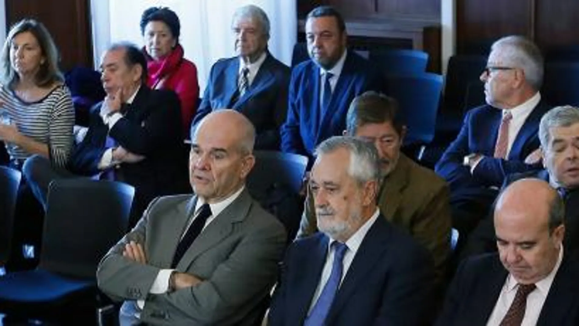 En unos días quedará visto para sentencia el juicio de la pieza política, el primero ligado a la «macrocausa» de los ERE presuntamente fraudulentos (Foto: Efe)