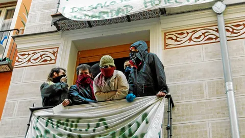 La ocupación ilegal de viviendas es un problema al alza en la sociedad española y que provoca una gran preocupación entre los poseedores de viviendas