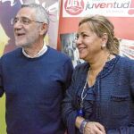 Rosa Valdeón junto a Agustín Prieto, en la VI Escuela de Jóvenes celebrada en Salamanca