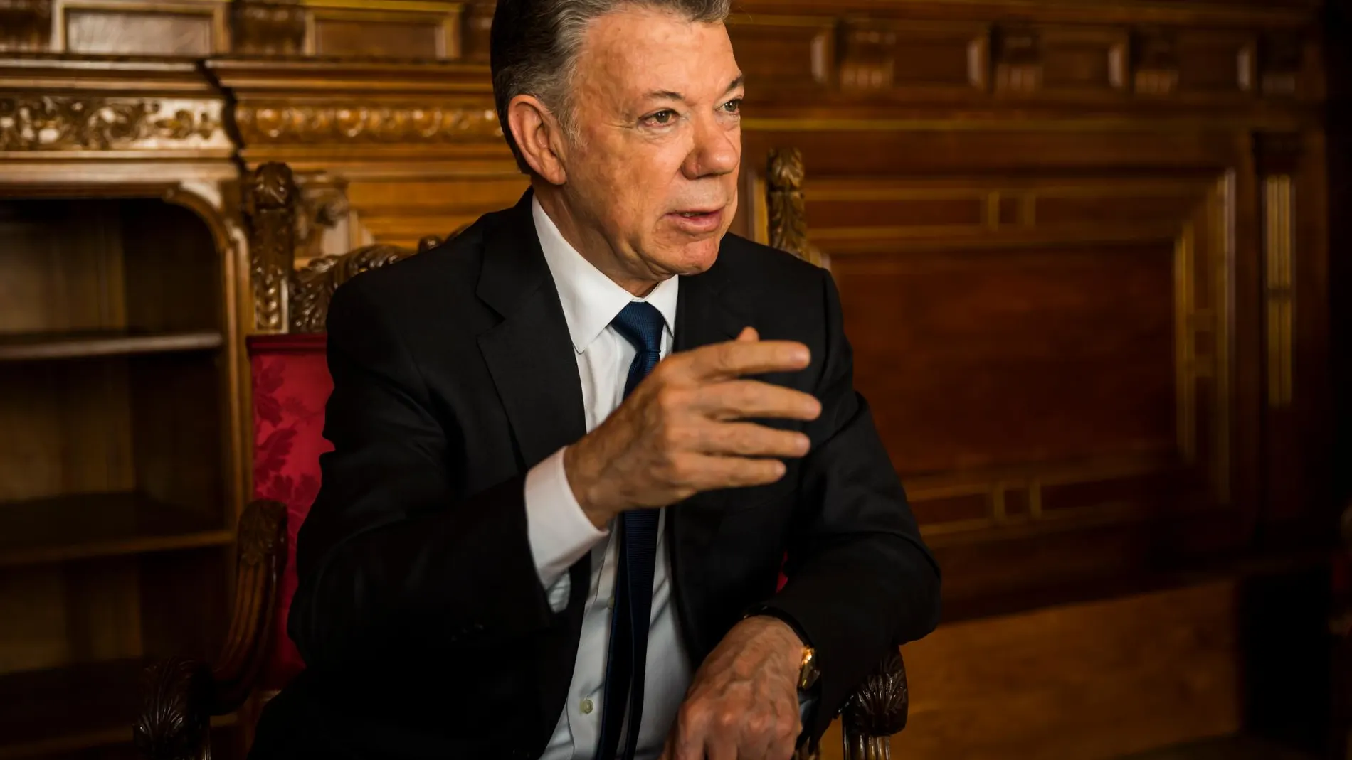 El ex presidente de Colombia, Juan Manuel Santos, antes de la entrevista en Madrid
