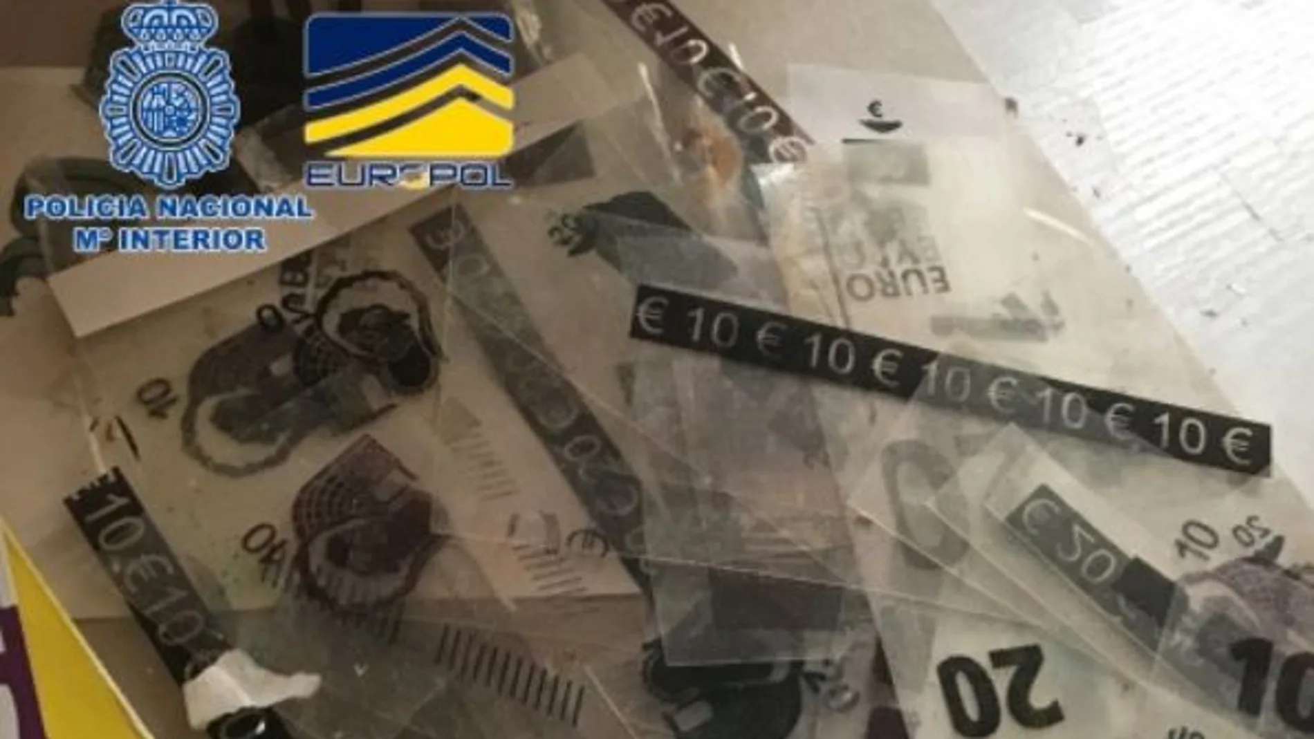 Intervenidos 15.500 euros falsos en billetes de 10 y 20 euros.