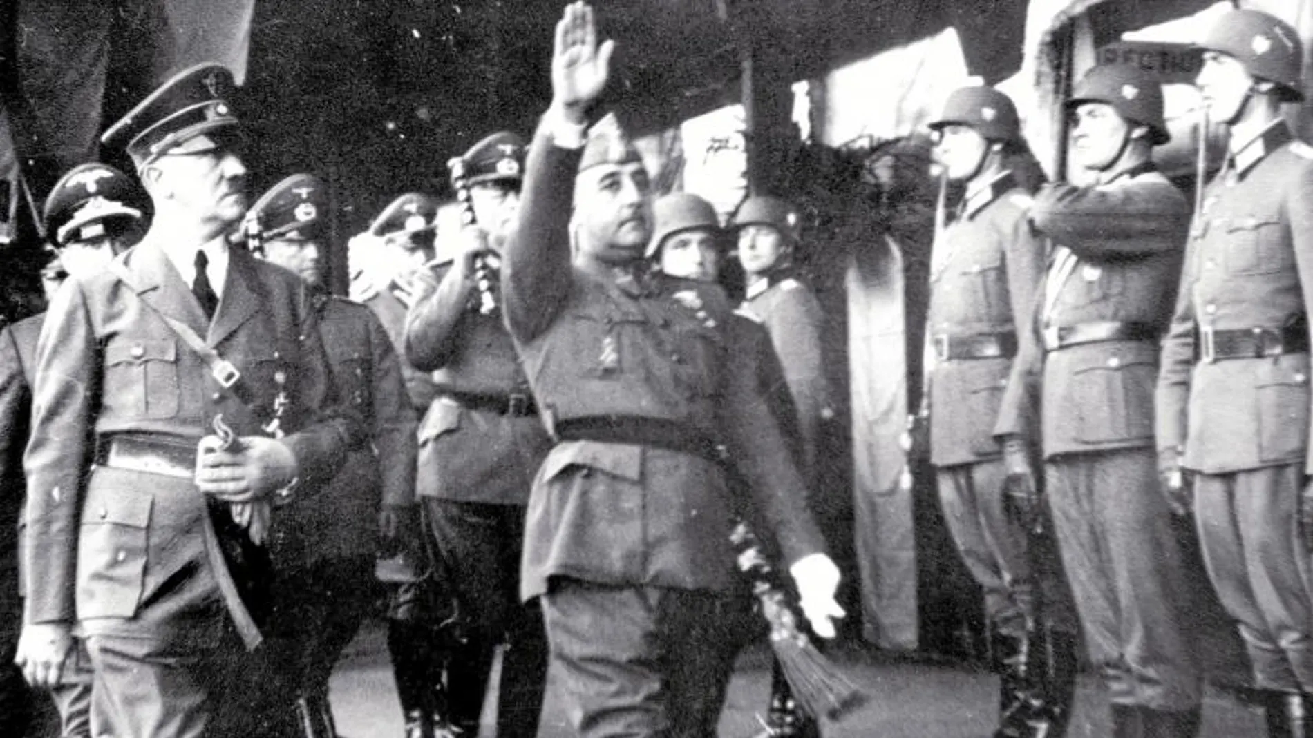 Hitler y Franco, en el encuentro que mantuvieron en Hendaya (Francia) en 1940