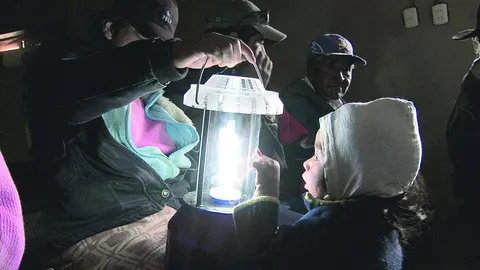 Mujeres sin estudios convertidas en ingenieras solares