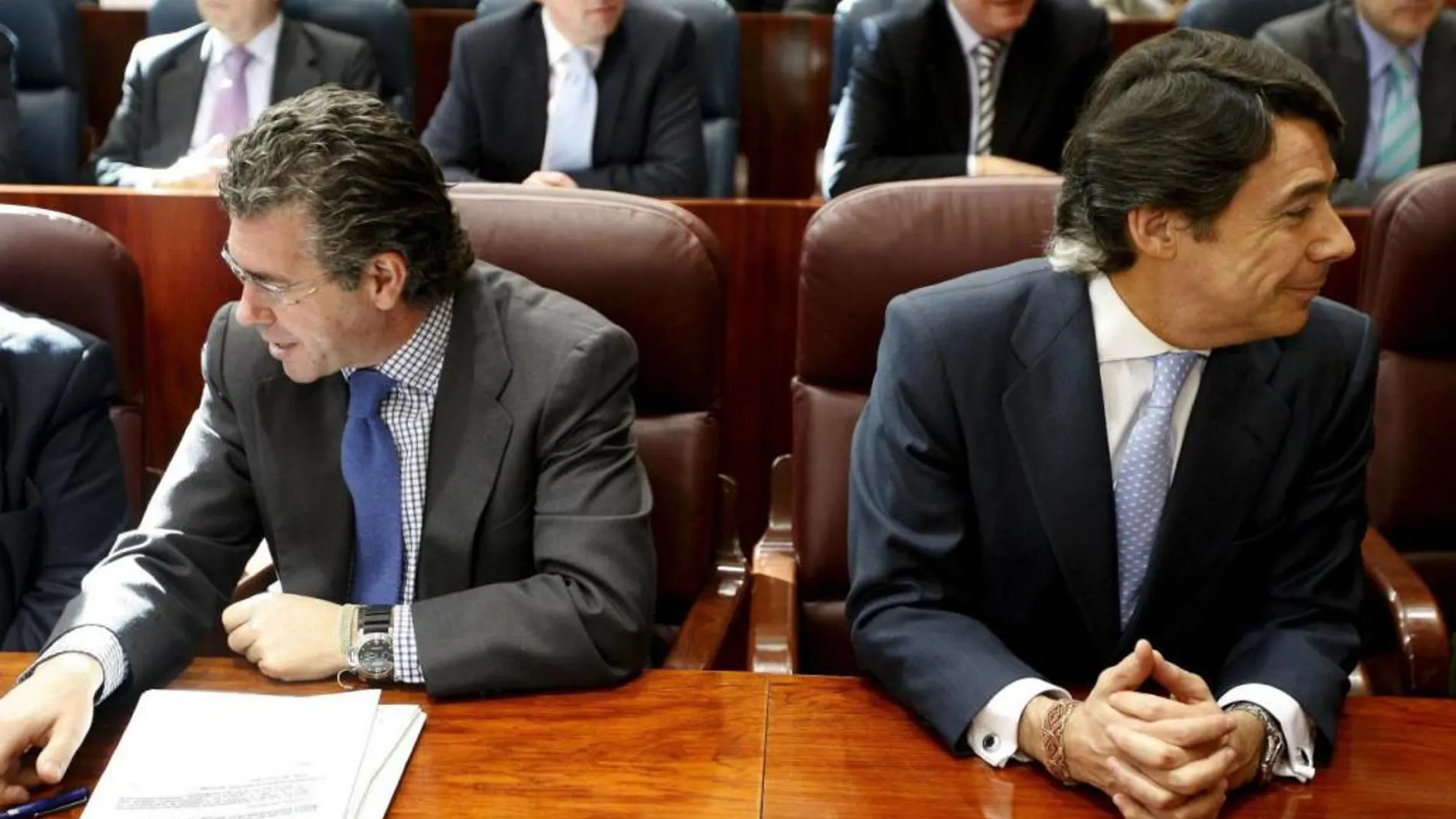 Granados y González se enfrentan a otra citación por la financiación del PP