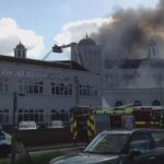 En el momento del incendio había muy pocos fieles en el interior del edificio, y todos ellos fueron evacuados sin incidentes.