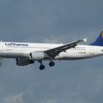 Lufthansa cobrará 16 euros a reservas hechas mediante terceros