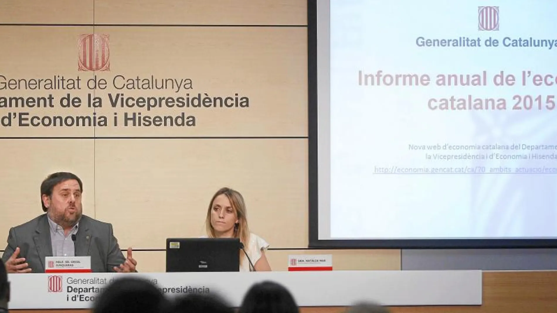 El vicepresidente económico, Oriol Junqueras, que presentó el informe anual de la economía catalana, se reunión con los inversores