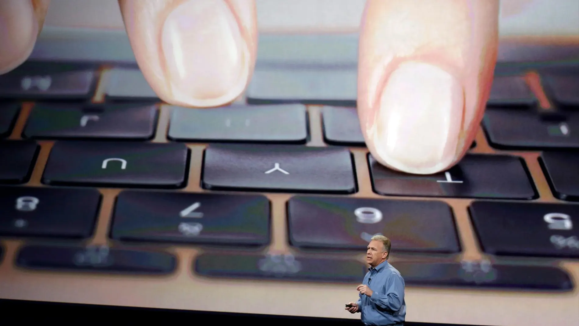 El macBook, durante su presentación en 2015 / AP