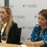Lilian Tintori (izquierda) y Mitzy de Ledezma, hoy, en la conferencia de prensa que han ofrecido en Washington.