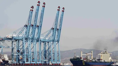 Imagen de uno de los puertos españoles afectados por la huelga.