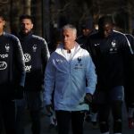 Varane, con Deschamps en Francia