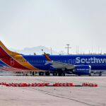 Varios Boeing 737 Max estacionados hoy en un aeropuerto de EE UU