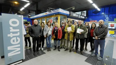 «Los últimos del Metro» es la campaña que han lanzado los comerciantes del suburbano para reclamar su continuidad