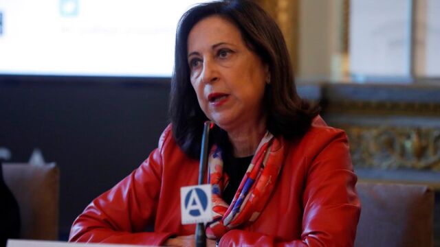 La ministra de defensa, Margarita Robles, durante su intervención en la Jornada Mujeres, Seguridad y Defensa, avanzando juntos por la paz / Foto: Efe