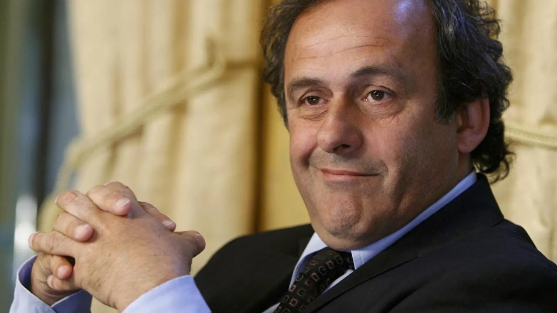 Michel Platini está suspendido por las investigaciones sobre la cprrupción en la FIFA