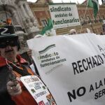 El proceso arrancó con una denuncia del Sindicato Andaluz de Funcionarios (SAF), combativo también en la calle