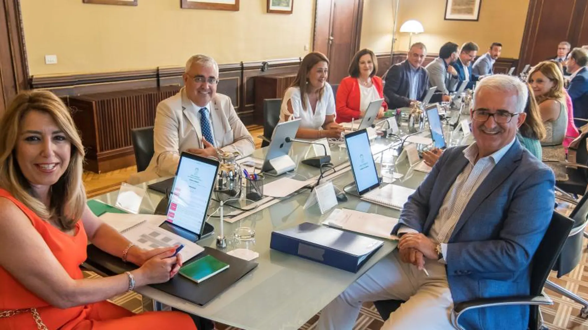 La presidenta de la Junta de Andalucía, Susana Díaz, presidió ayer el Consejo de Gobierno de la Junta de Andalucía que retomó la actividad tras las vacaciones de verano (Foto: Efe)